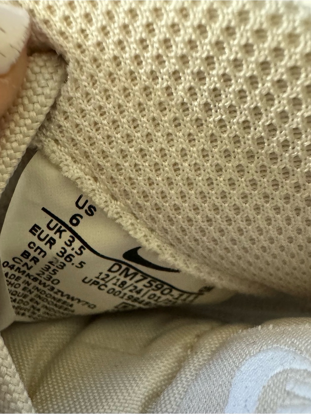 Nike court legacy lift Platform Sneakers in Light Beige/White - Picture 3 of 8
